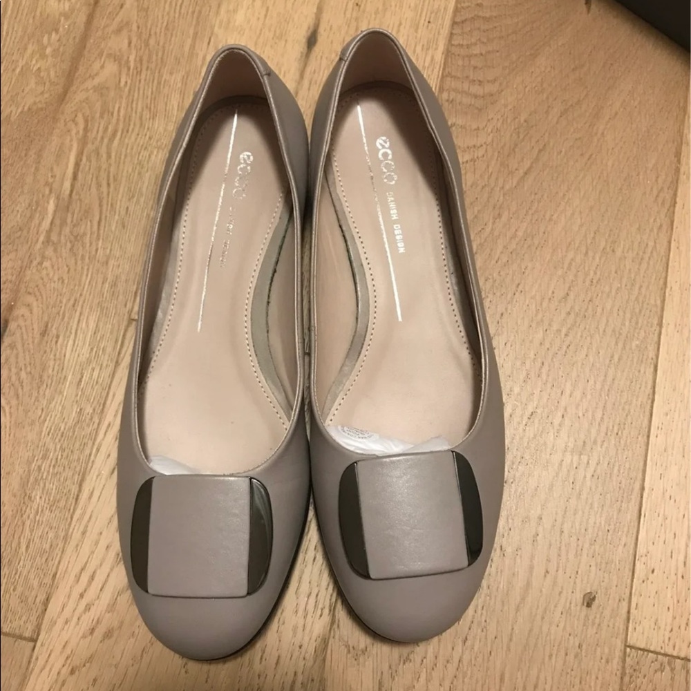 Ecco anine ballerina flats grey rose size 7.5